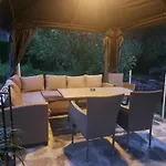 River Garden Beli Osum