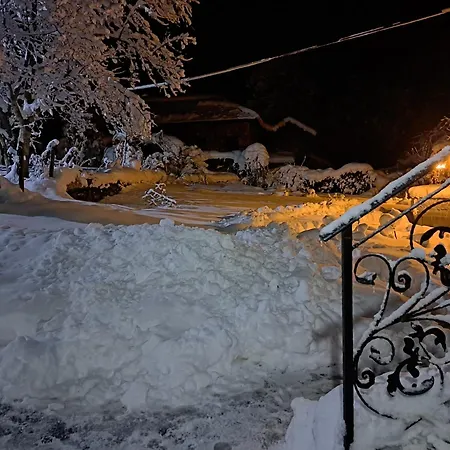 Nyaraló River Garden Beli Oszam