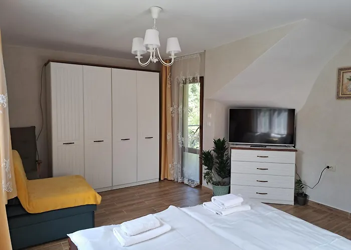 River Garden בית נופש Beli Osŭm