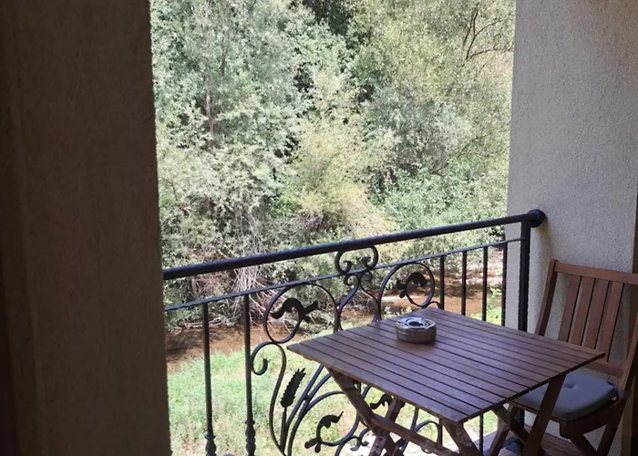 River Garden בית נופש *